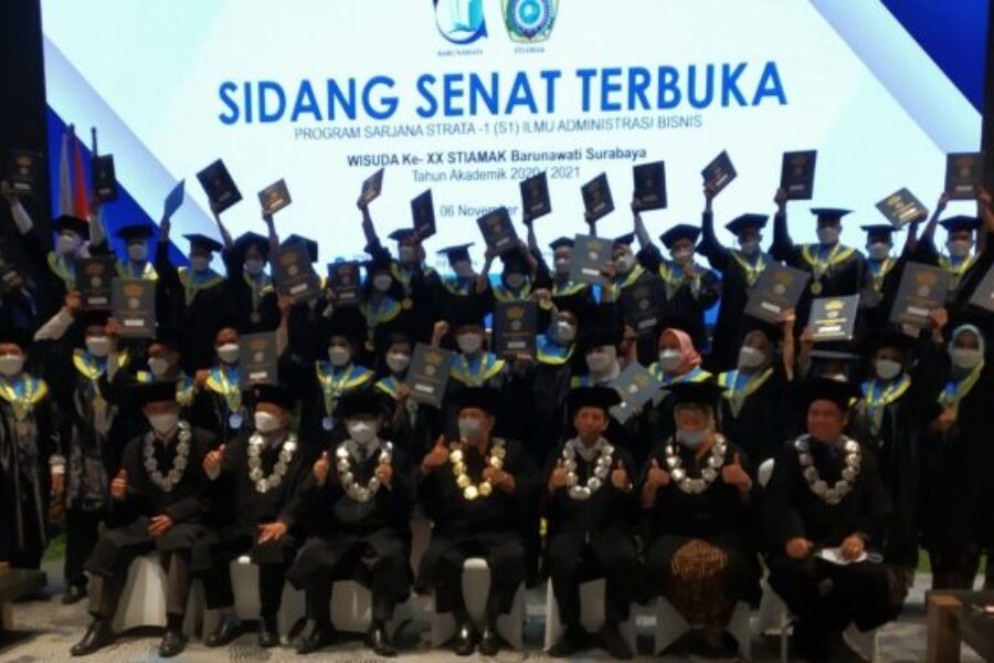 wisuda-stiamak-750x375